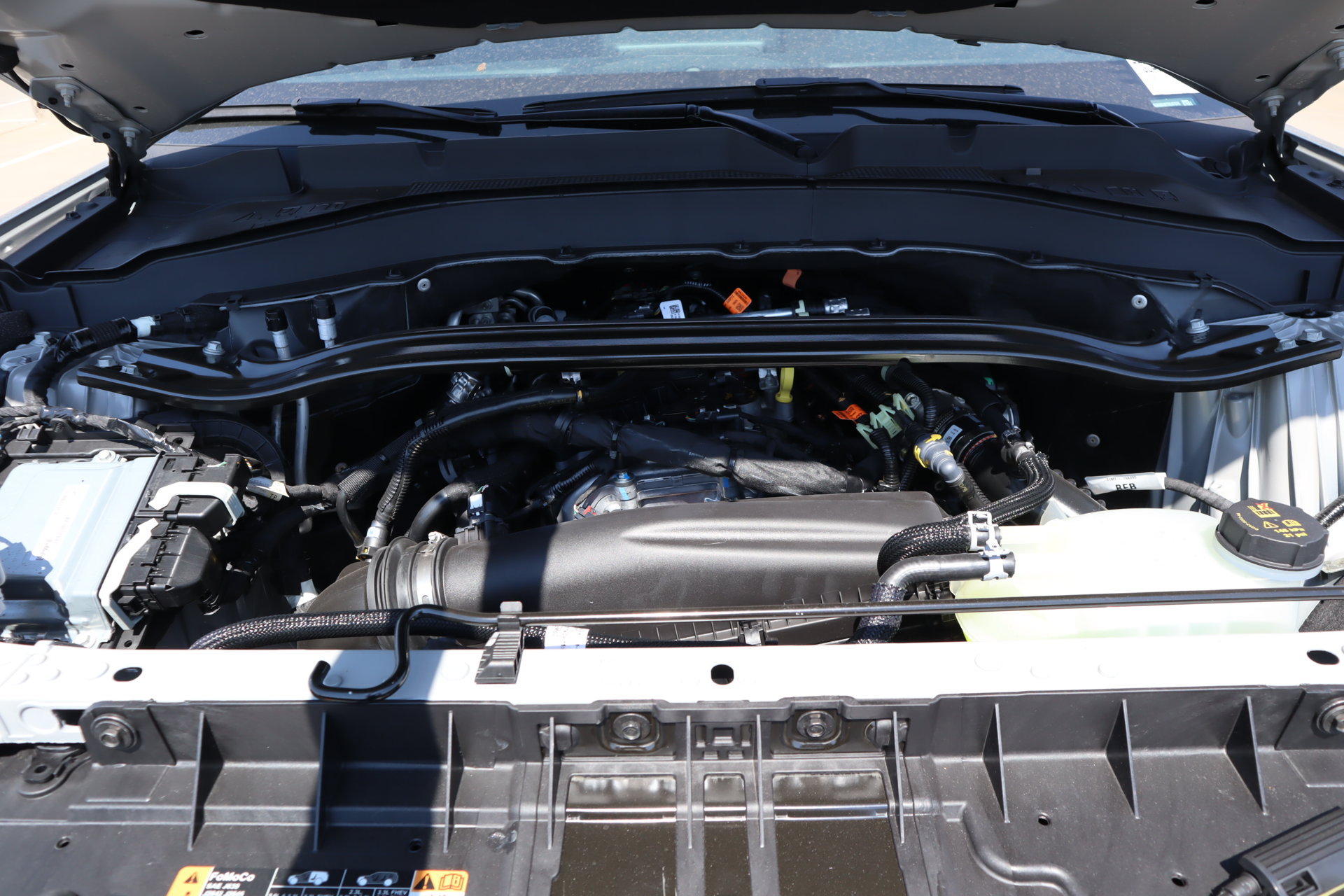 New 2026 Ford Explorer ST-Line w/ ST-Line Street Pack AWD/4WD image 24