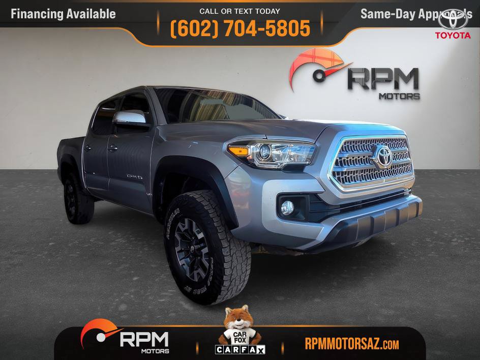 Used 2017 Toyota Tacoma TRD Off-Road AWD/4WD image 23