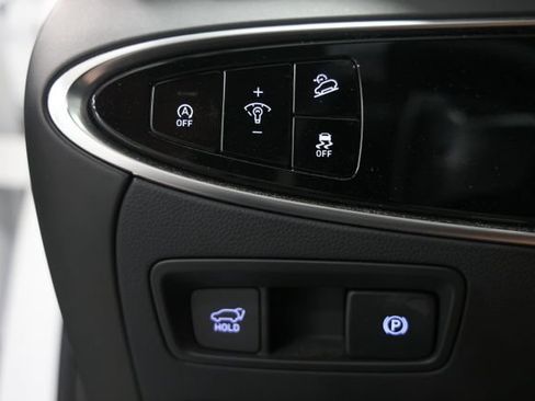 Used 2024 Genesis GV70 2.5T AWD/4WD image 24