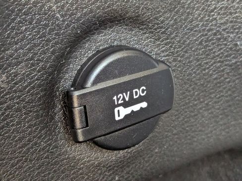 Used 2017 Jeep Compass Latitude w/ Popular Equipment Group image 31