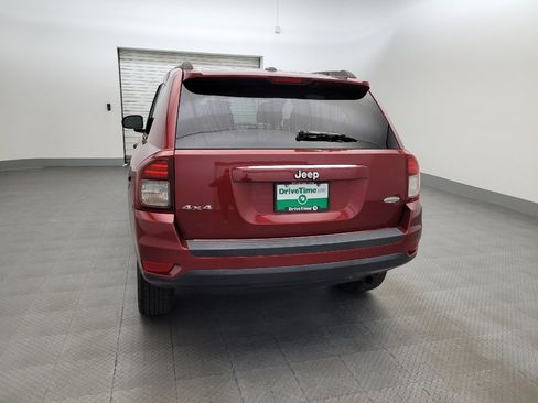 Used 2016 Jeep Compass Latitude AWD/4WD image 6