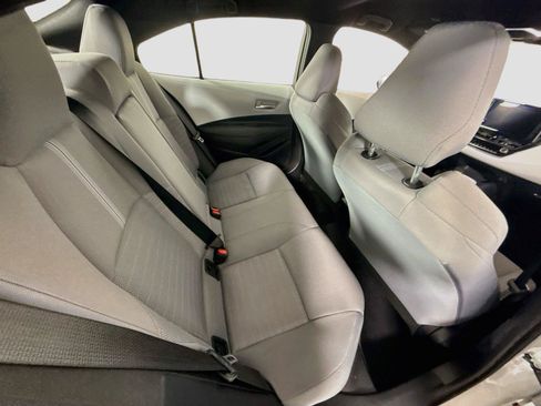 Used 2023 Toyota Corolla SE w/ Carpet Mat Package (TMS) FWD image 18