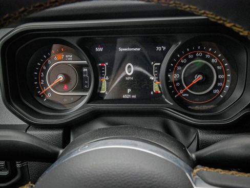 Used 2024 Jeep Wrangler Sahara w/ Safety Group image 21