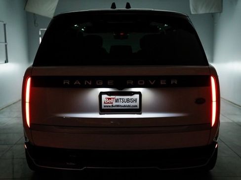 Used 2023 Land Rover Range Rover Autobiography image 41