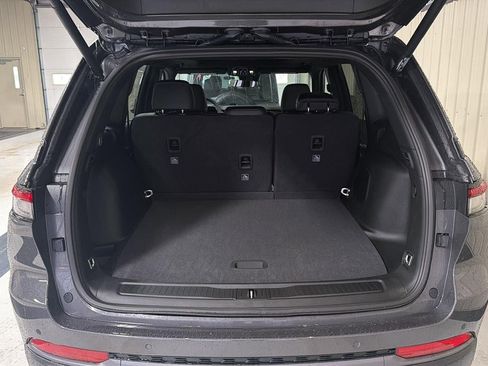 New 2026 Jeep Grand Cherokee Limited w/ Limited Altitude Package image 5