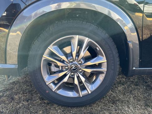 New 2025 Acura ADX Base image 9