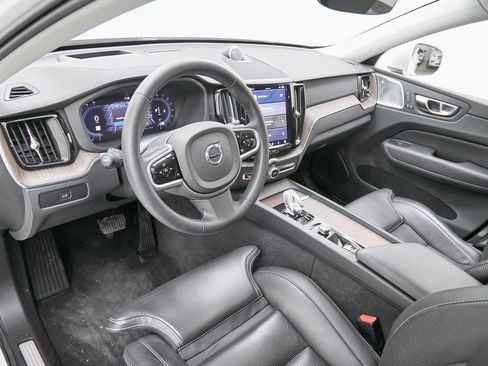 Certified 2023 Volvo XC60 B6 Ultimate image 13