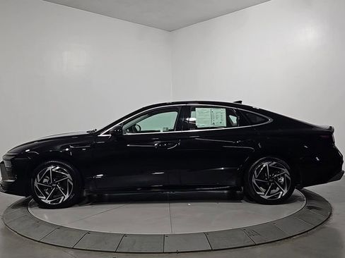 Certified 2024 Hyundai Sonata SEL w/ Convenience Package image 2