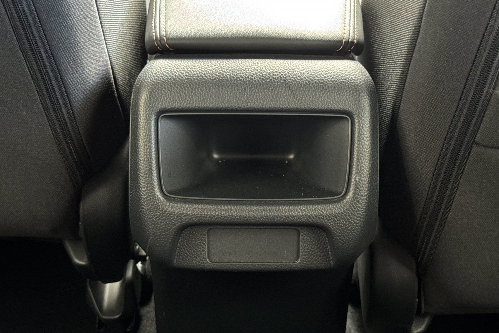 Used 2024 Honda HR-V Sport image 16
