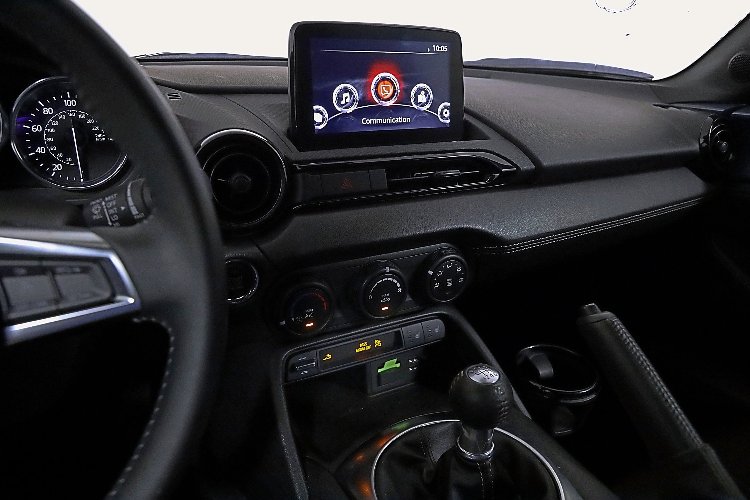 Used 2021 MAZDA MX-5 Miata RF Club RWD image 21