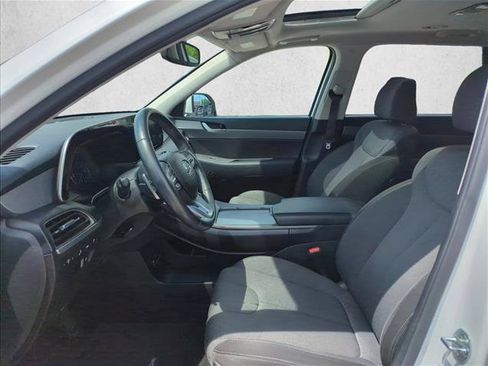 Used 2021 Hyundai Palisade SEL FWD image 16