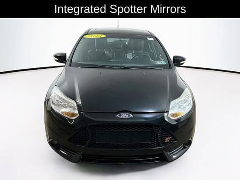 Used 2013 Ford Focus ST FWD image 2