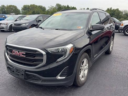 Used 2019 GMC Terrain SLE w/ Driver Convenience Package FWD image 4