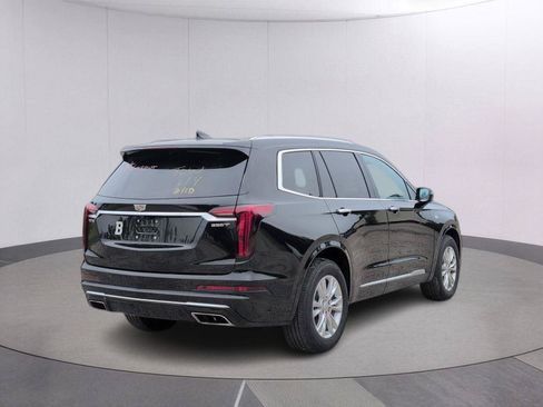 Certified 2024 Cadillac XT6 Luxury FWD image 7