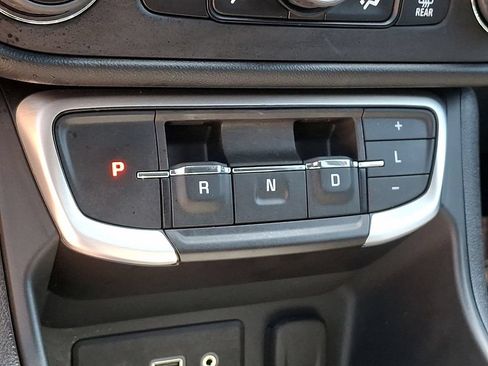Used 2023 GMC Terrain SLE w/ Driver Convenience Package FWD image 14