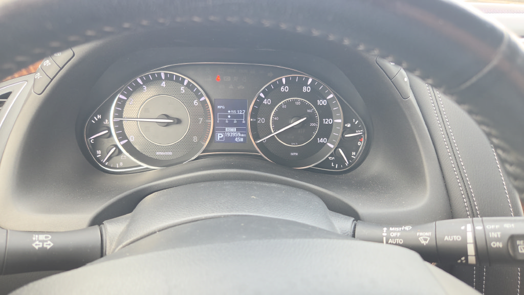 Used 2017 Nissan Armada Platinum w/ Captain Seat Package AWD/4WD image 11