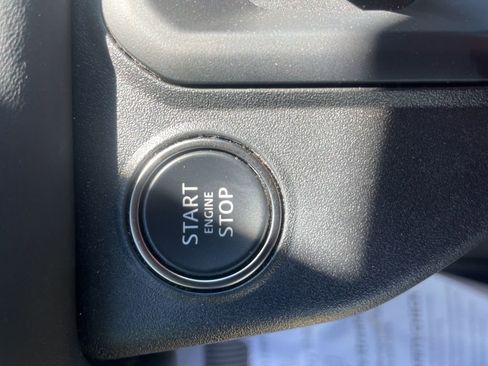Used 2023 Land Rover Defender 110 S AWD/4WD image 24