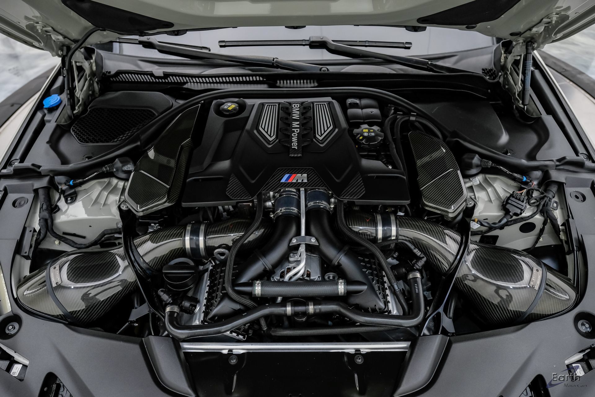 Used 2023 BMW M5 w/ Competition Package AWD/4WD image 3