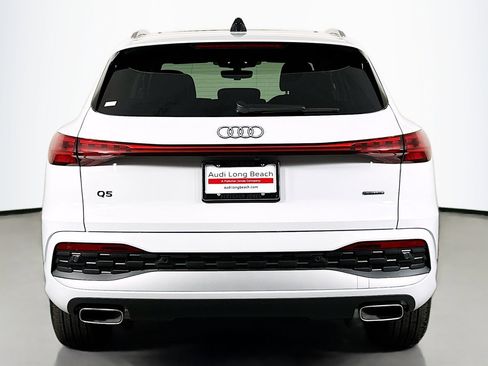 New 2026 Audi Q5 Premium image 3