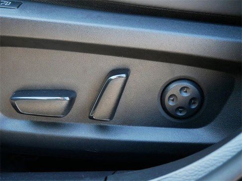 Used 2025 Mitsubishi Outlander SEL Black Edition image 17