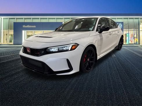 Used 2024 Honda Civic Type R image 8
