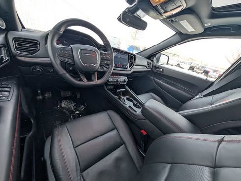 Used 2024 Dodge Durango GT image 7