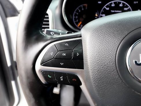 Used 2020 Jeep Grand Cherokee Altitude image 58