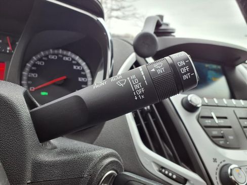 Used 2017 GMC Terrain SLT w/ Open Road Package image 19