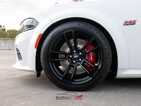 Used 2020 Dodge Charger Scat Pack image 9