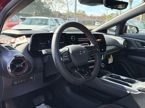 New 2026 Chevrolet Equinox EV RS image 21