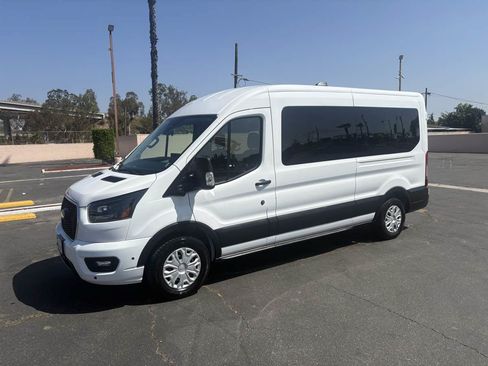 Used 2026 Ford Transit 350 XLT RWD image 3