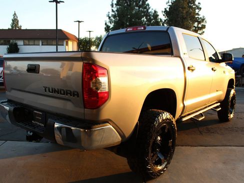 Used 2016 Toyota Tundra SR5 image 11