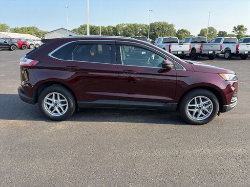Used 2024 Ford Edge SEL w/ Convenience Package AWD/4WD image 6