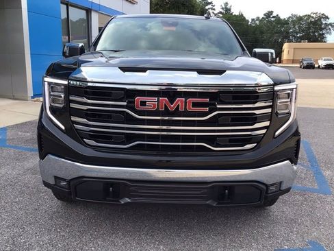 New 2026 GMC Sierra 1500 SLT w/ SLT Convenience Package image 10