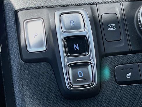 Used 2025 Hyundai Palisade Limited FWD image 26