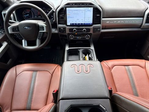 Used 2022 Ford F450 King Ranch w/ King Ranch Ultimate Package image 9