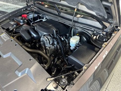 Used 2010 Chevrolet Silverado 1500 LT w/ Power Pack Plus RWD image 26