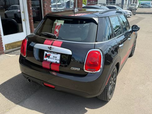 Used 2015 MINI Cooper 4-Door Hardtop FWD image 4