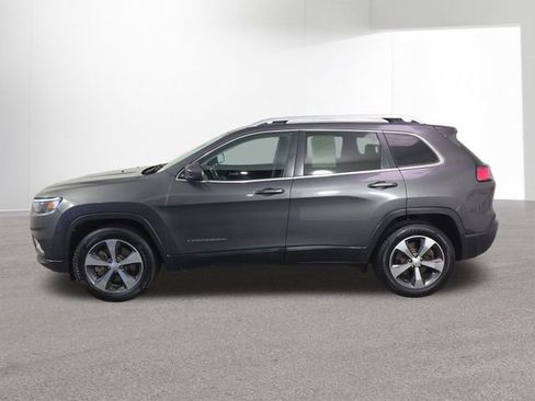 Used 2019 Jeep Cherokee Limited AWD/4WD image 13