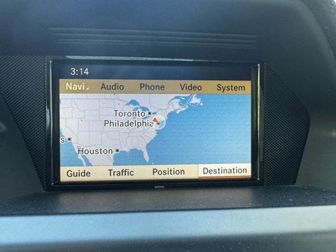 Used 2012 Mercedes-Benz GLK 350 4MATIC image 39