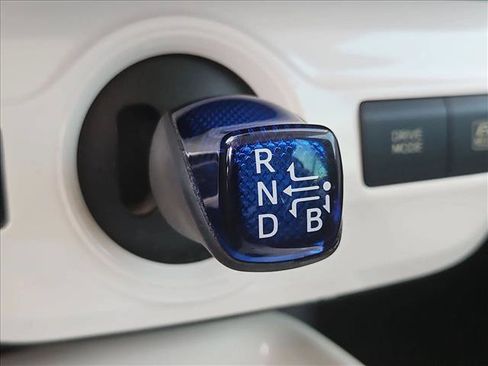 Used 2016 Toyota Prius Three FWD image 14