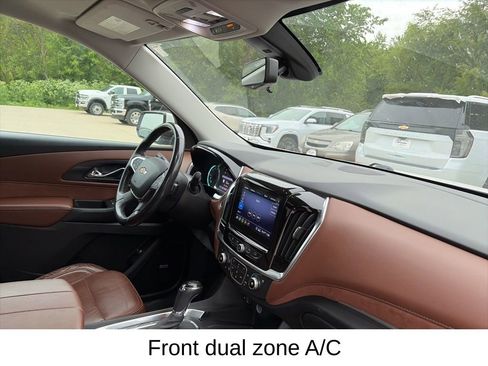 Used 2020 Chevrolet Traverse High Country AWD/4WD image 16