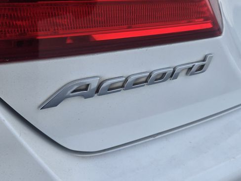 Used 2015 Honda Accord EX-L image 5