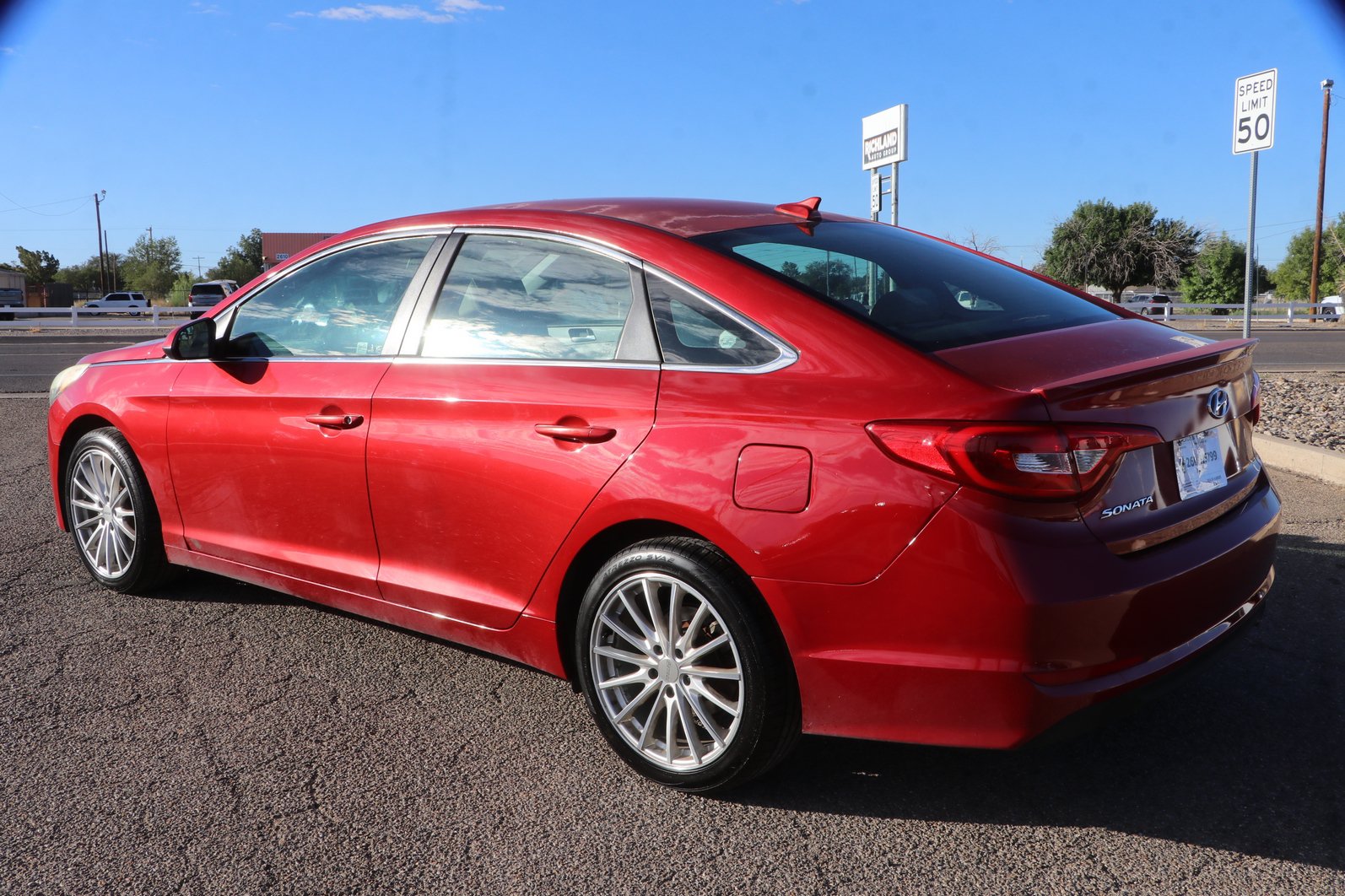 Used 2017 Hyundai Sonata SE FWD image 5