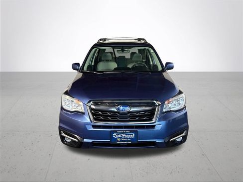 Used 2017 Subaru Forester 2.5i Limited w/ Popular Package #2 AWD/4WD image 3