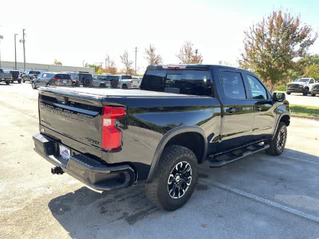 Used 2023 Chevrolet Silverado 1500 ZR2 w/ Technology Package AWD/4WD image 8