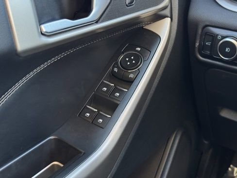 Certified 2023 Ford Explorer XLT w/ Equipment Group 202A image 33