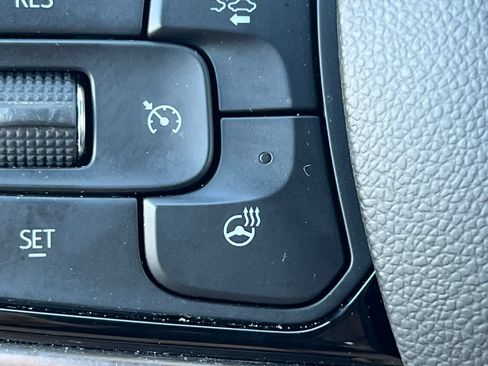 Used 2023 Buick Enclave Avenir w/ Avenir Technology Package AWD/4WD image 26