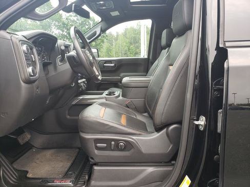 Used 2022 GMC Sierra 1500 AT4 w/ AT4 Preferred Package AWD/4WD image 10
