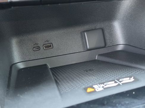 New 2026 Chevrolet Traverse LT w/ Midnight/Sport Edition image 28